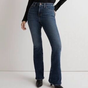 Madewell Women’s High Rise Skinny Flare Denim Jeans in Medium Blue Wash, Size 27